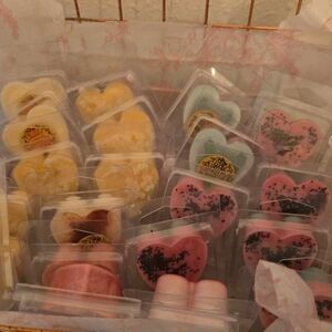 🆕️Lrg Handmade Heart-Shaped Individual Wax Melts